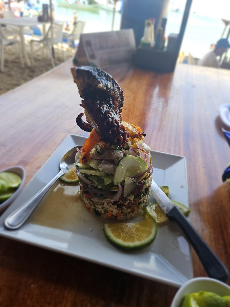 Pichon Restaurant Bar & Grill-5